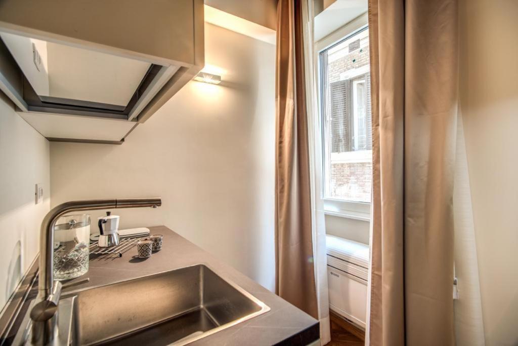Maison Del Colosseo Roma Ngoại thất bức ảnh